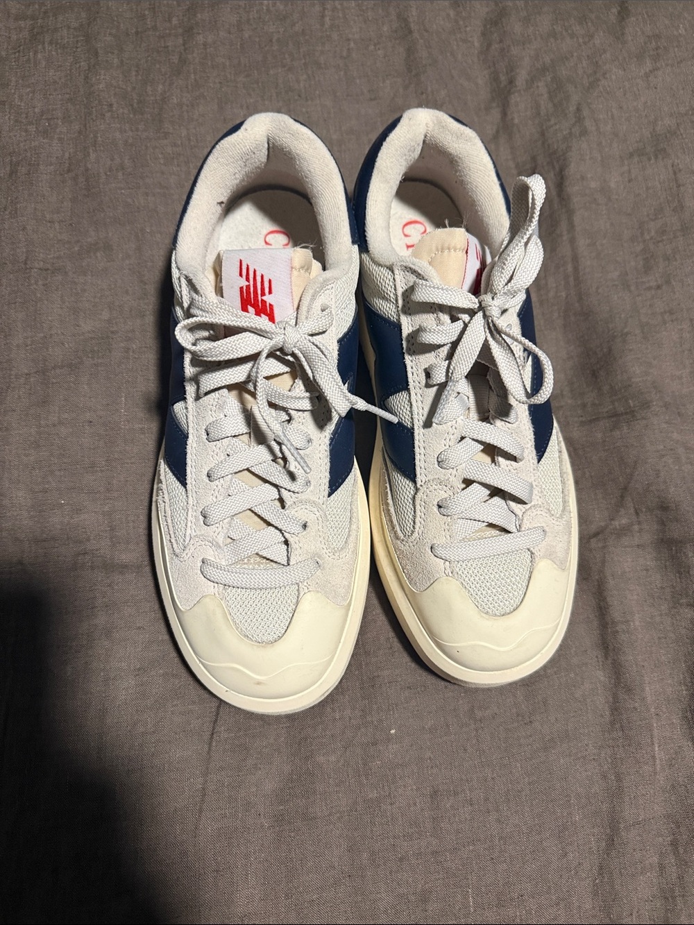 New Balance Men's CT302 in Navy and Cream